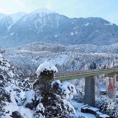 ホテル Area 47 - Tirol エッツタール・バーンホフ エクステリア 写真