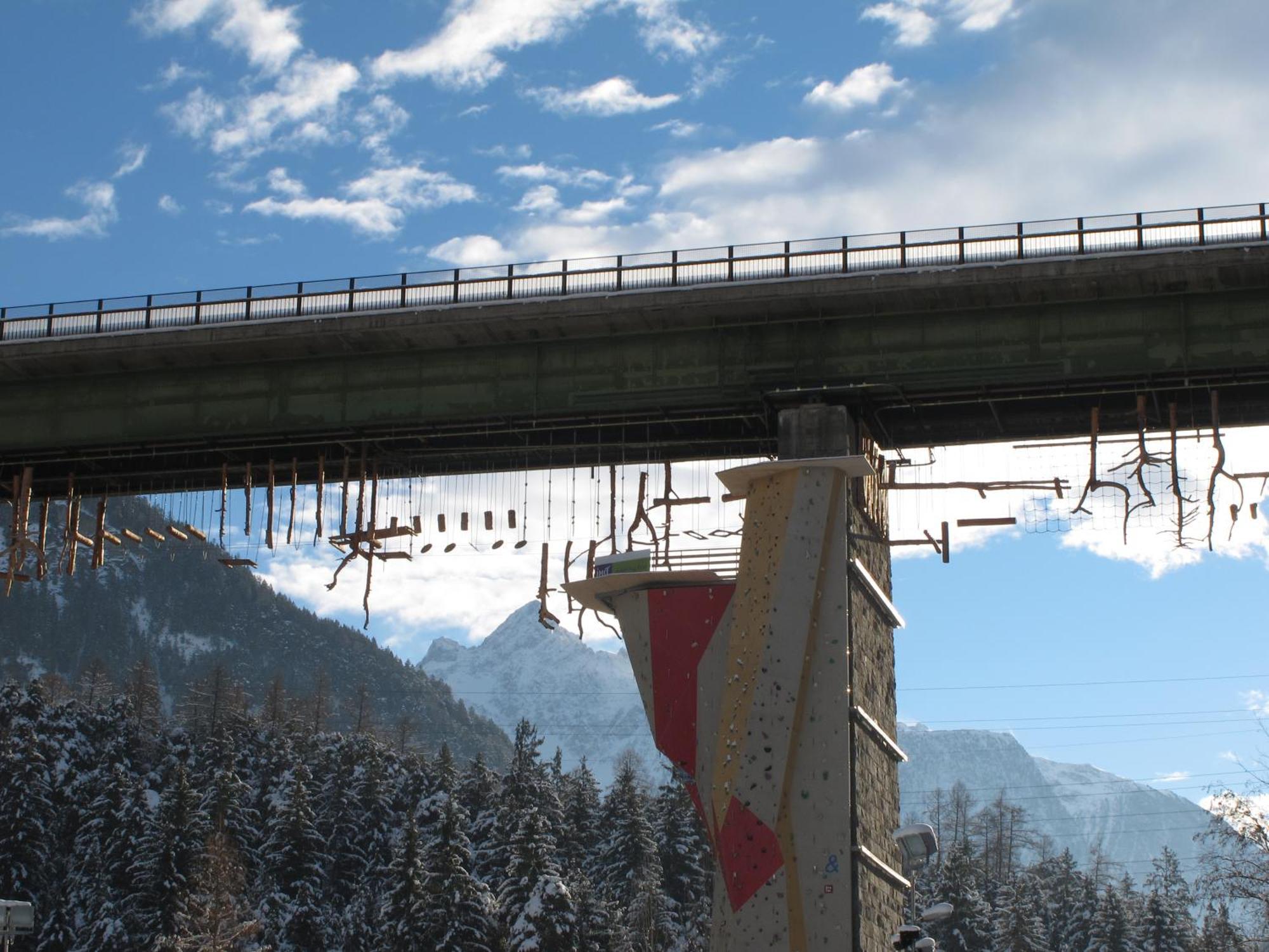 ホテル Area 47 - Tirol エッツタール・バーンホフ エクステリア 写真